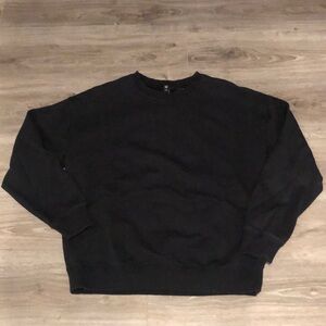 Men’s Volcom sweater